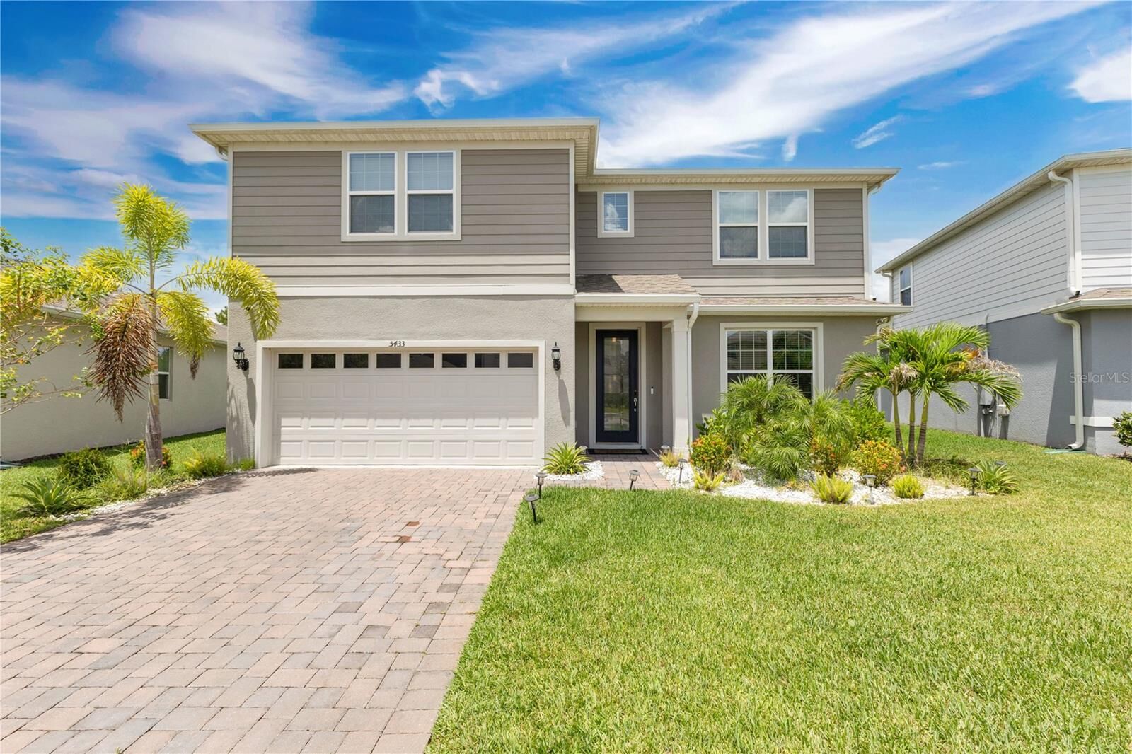 Property Photo:  5433 Log Grove Lane  FL 32829 