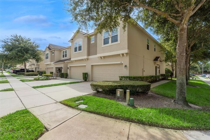 Property Photo:  241 Windflower Way  FL 32765 