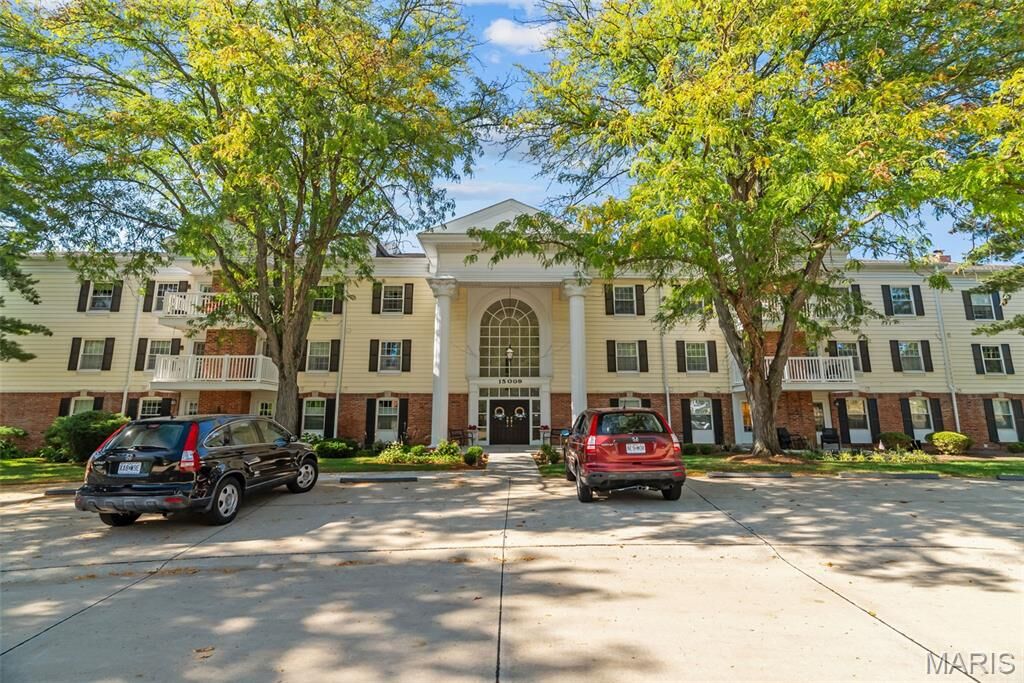 Property Photo:  15009 Claymoor Court 15  MO 63017 