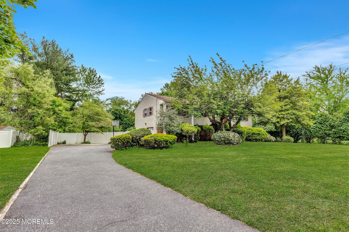 Property Photo:  20 Devon Road  NJ 07748 