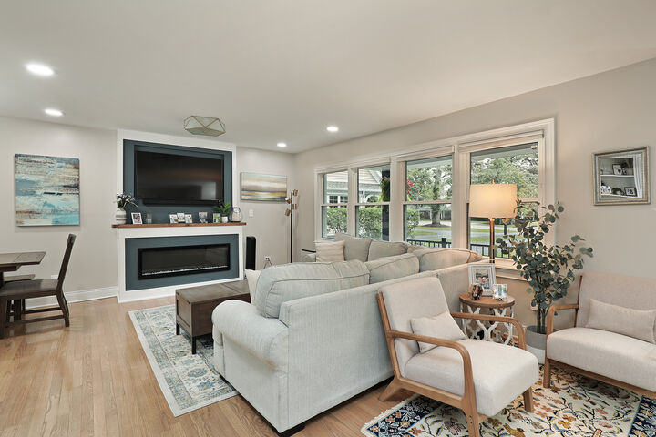 Property Photo:  1265 Woodland Drive  IL 60015 
