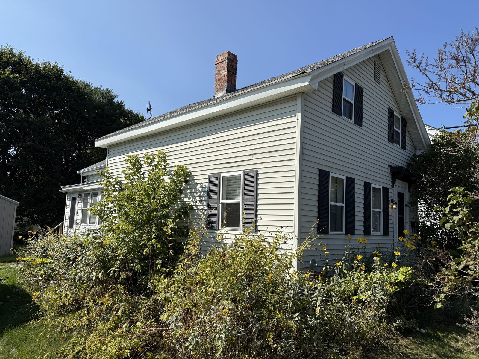 Property Photo: 310 Grove Street ME 04401