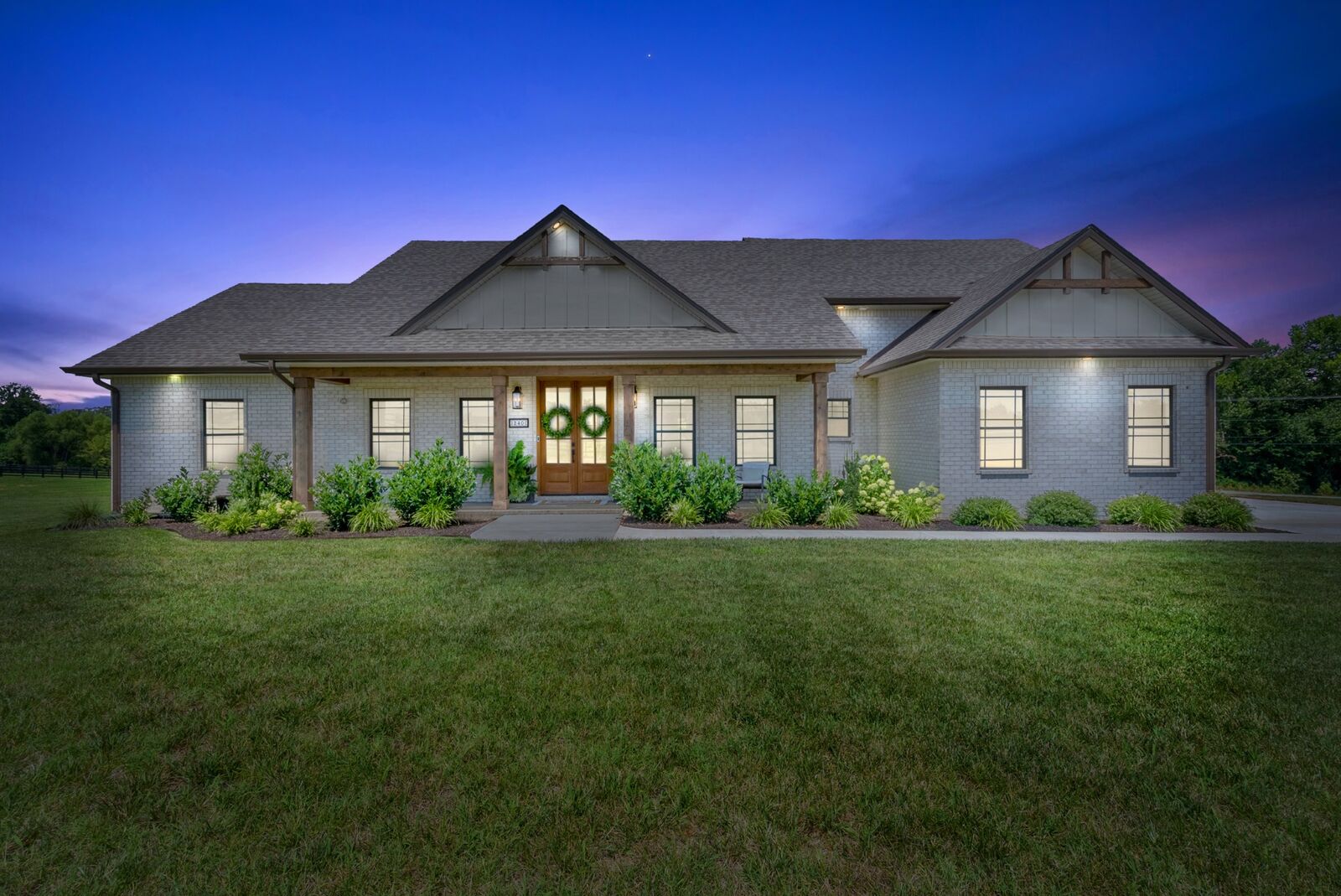 Property Photo:  240 Hall Ct  TN 37010 