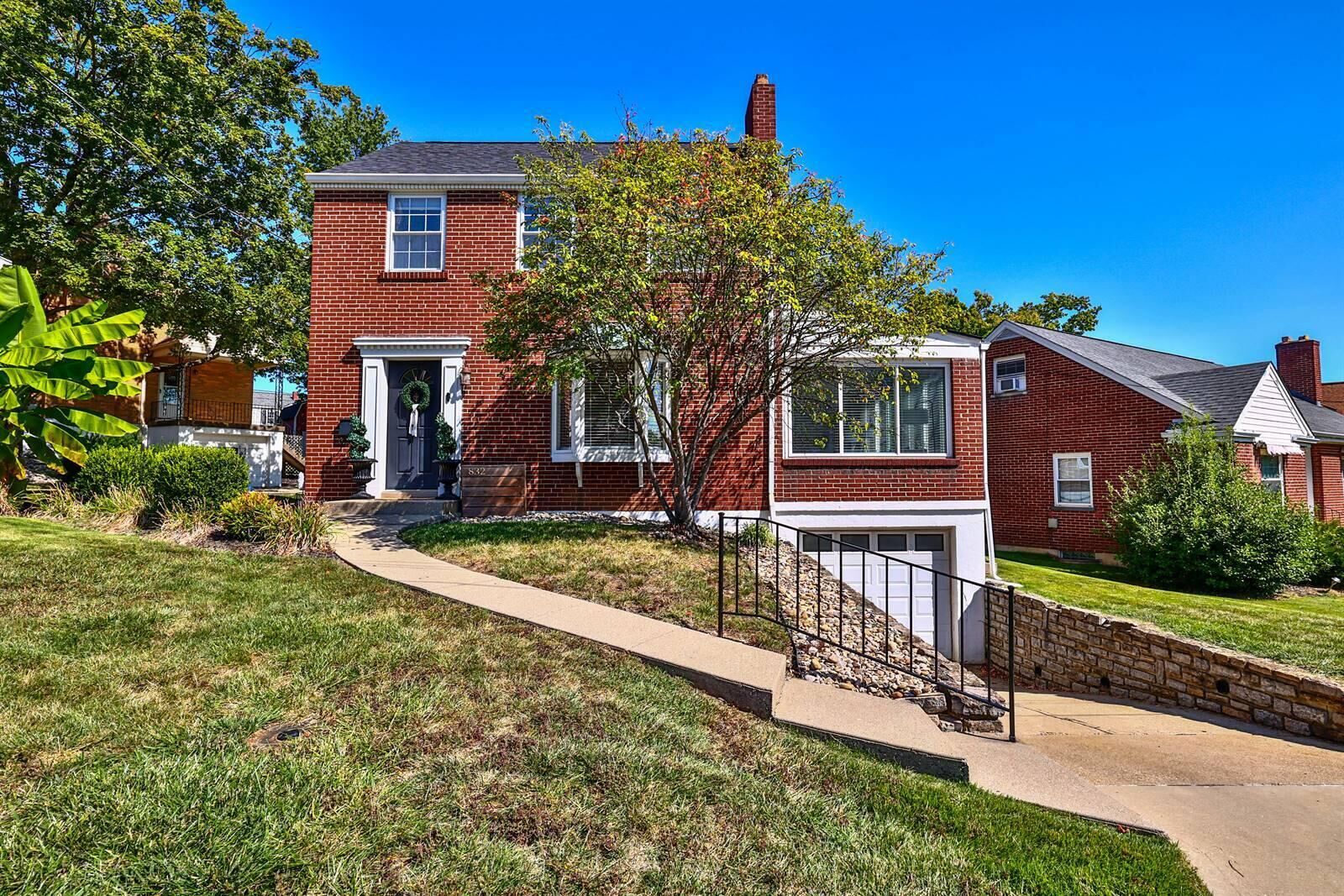 Property Photo:  832 Aberdeen Road  KY 41011 