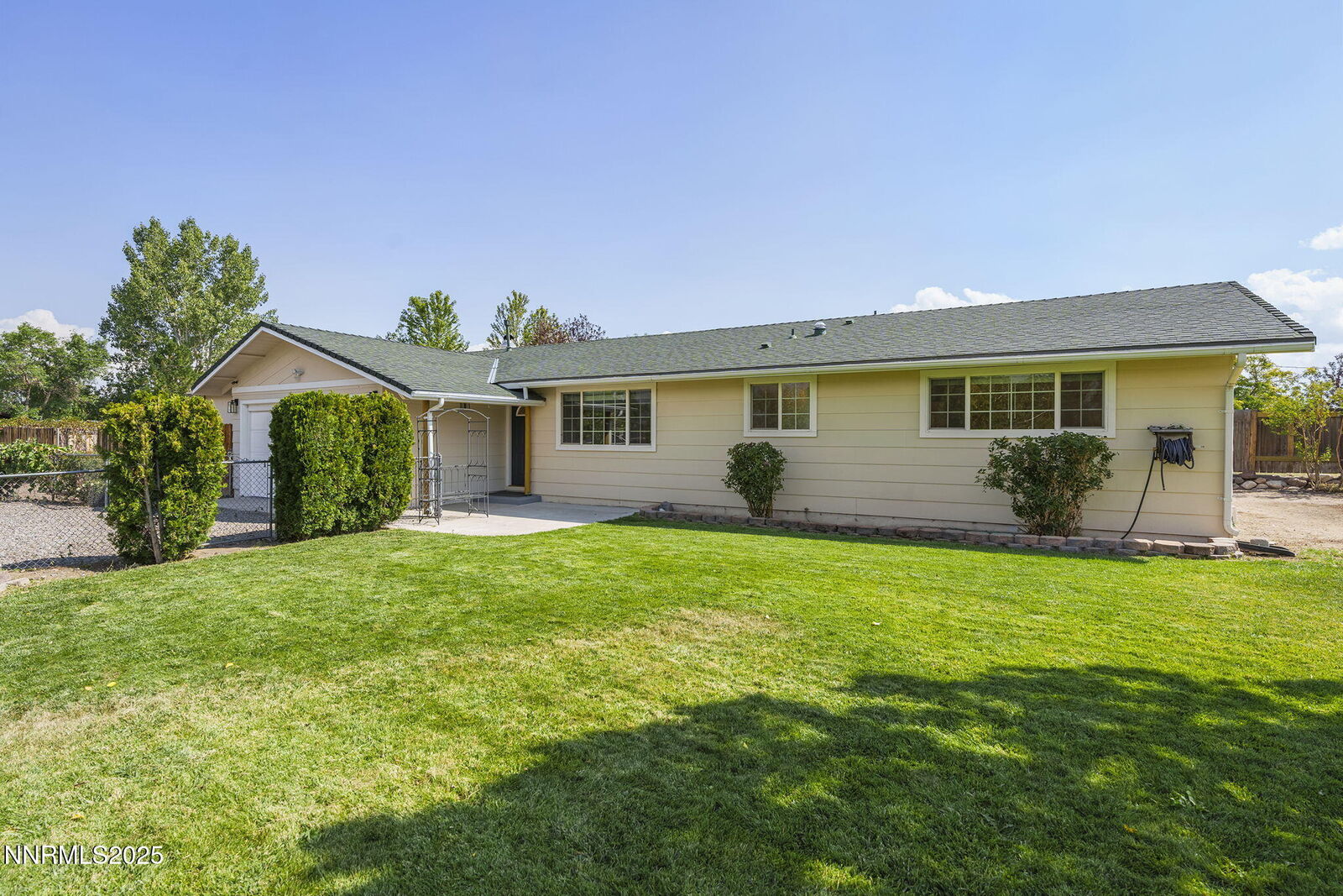 Property Photo:  805 Lyell Way  NV 89460 