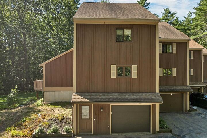 Property Photo:  153 Coffin Road  NH 03042 