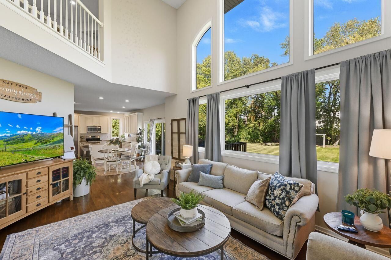 Property Photo:  2174 Majestic Way  MN 55317 