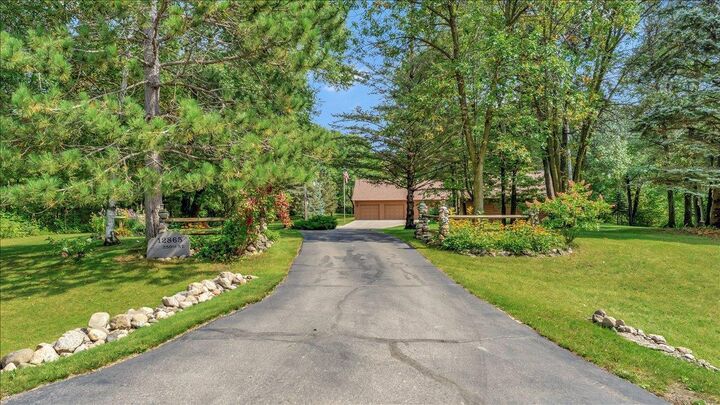Property Photo: 12865 250th Street MN 56301