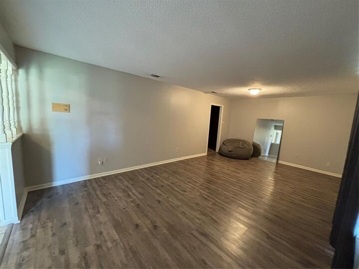 105 Stiles Drive  Midlothian TX 76065 photo