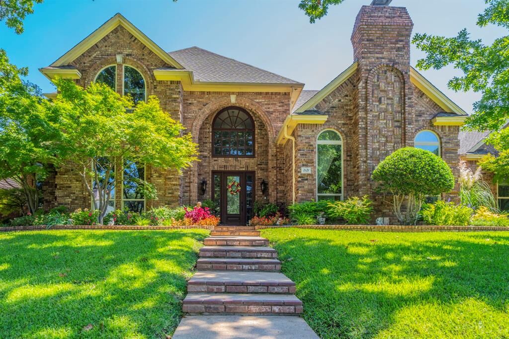 Photo de la propriété:  2121 Bay Club Drive  TX 76013 