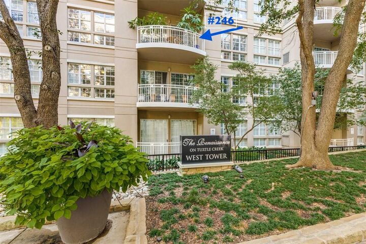 Property Photo: 3225 Turtle Creek Boulevard 246 TX 75219