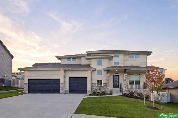 Property Photo: 11018 N 161st Street NE 68007