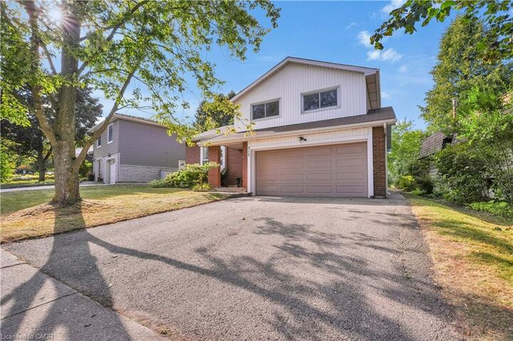 315 Westheights Drive  Kitchener ON N2N 1K4 photo