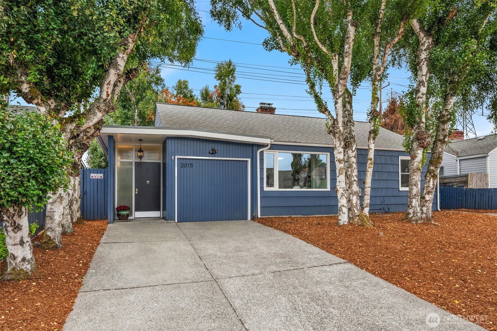 Property Photo:  2015 S Ferdinand Street  WA 98108 