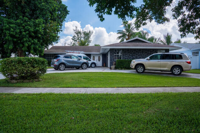 Property Photo:  1538 Bresee Road  FL 33415 