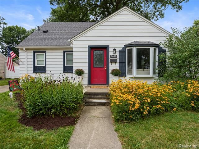 2689 Bacon Avenue  Berkley MI 48072 photo