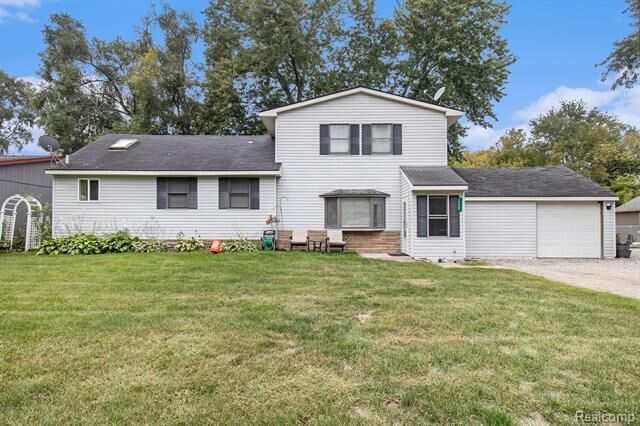 1904 Viola Drive  Ortonville Vlg MI 48462 photo