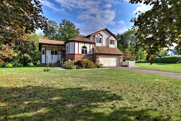 Property Photo:  29 Justine Drive  CT 06473 