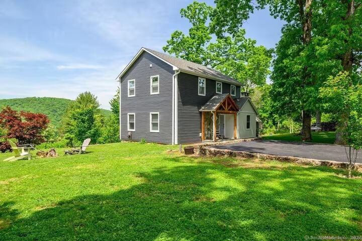 Property Photo:  5 High Trail Road  CT 06812 