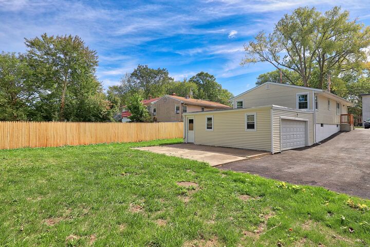Property Photo: 81 Homeside Avenue CT 06516