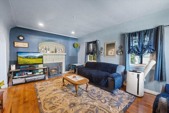 Property Photo: 2204 E Joseph Ave WA 99208