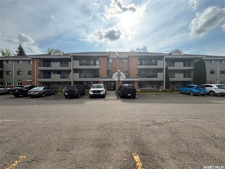 201 Cree Place 308  Saskatoon SK S7K 7Z3 photo