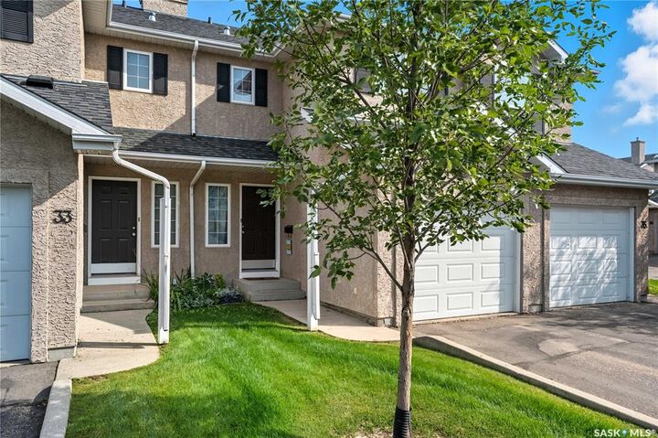 Property Photo:  127 Banyan Crescent 34  SK S7G 1G5 