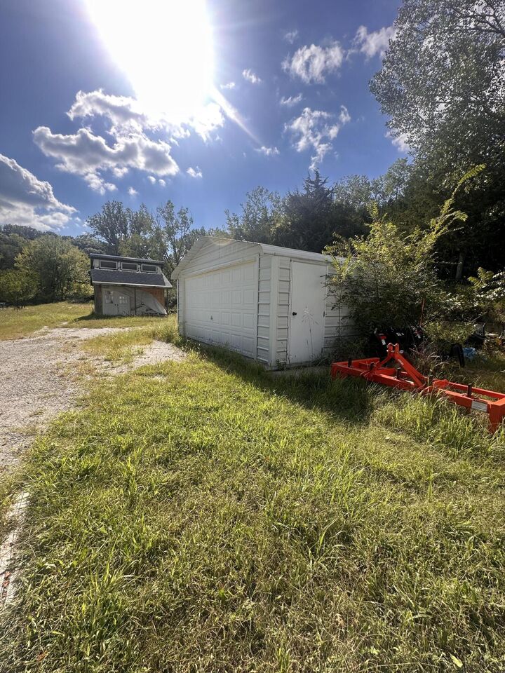 Property Photo:  20508 Falden Road  IA 51561 