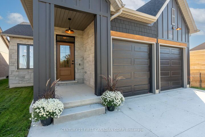 Property Photo:  128 Scotts Drive  ON N0M 2J0 