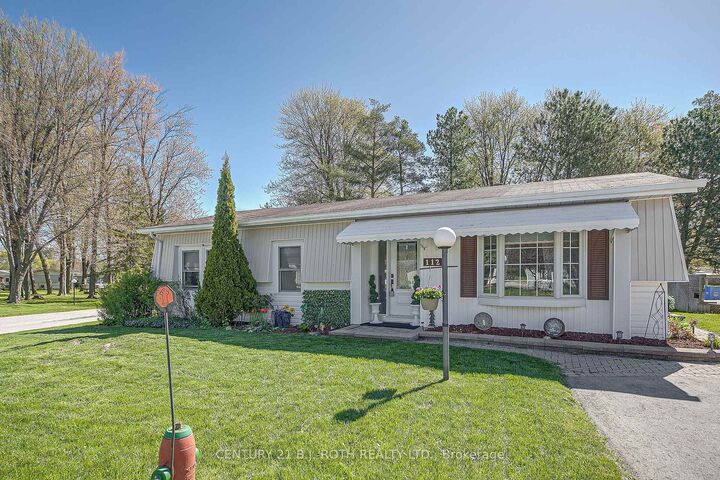 Property Photo:  112 Linden Lane  ON L9S 1N4 