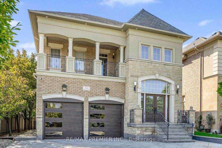 76 Orleans Circle  Vaughan ON L4H 0V3 photo