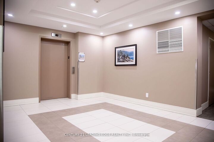 Property Photo:  650 Gordon Street 213  ON L1N 0C1 