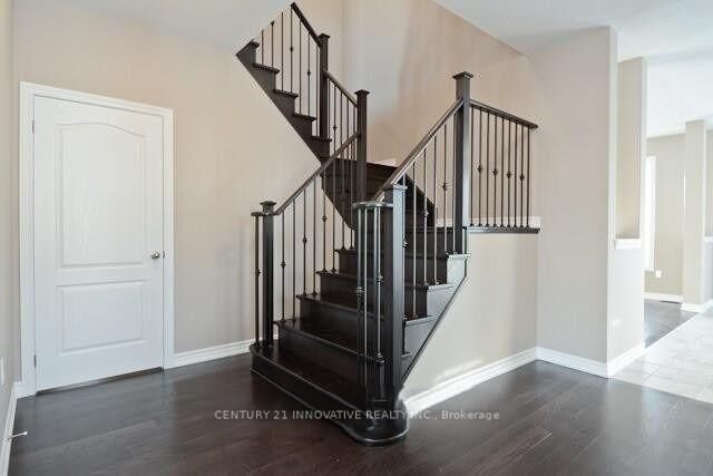 Property Photo:  198 Crombie Street  ON L1C 0T4