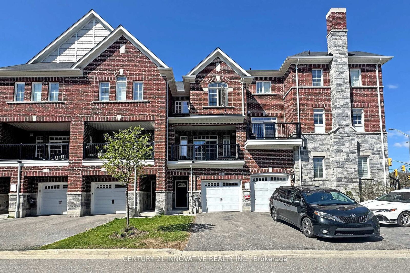 Photo de la propriété: 2115 Brock Road ON L1X 0E1