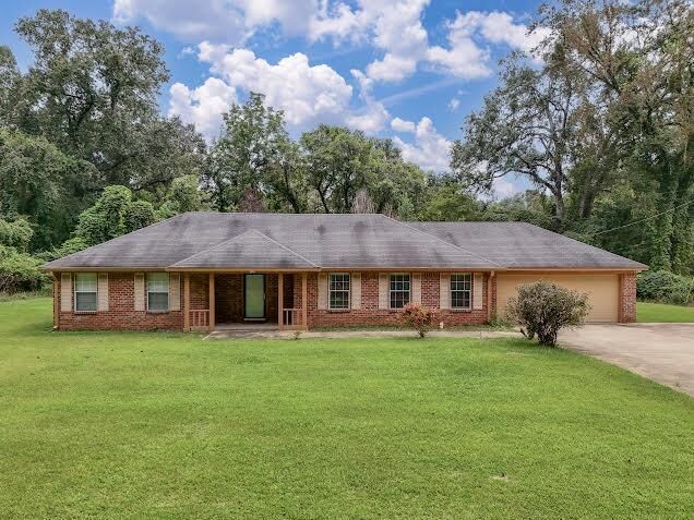 Property Photo:  1107 Rodney Rd  MS 39150 