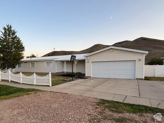 Property Photo:  335 W Memorial Park Rd  UT 84033 