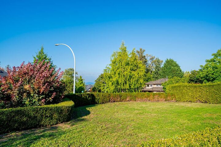 Property Photo:  16518 86A Avenue  BC V4N 3G7 
