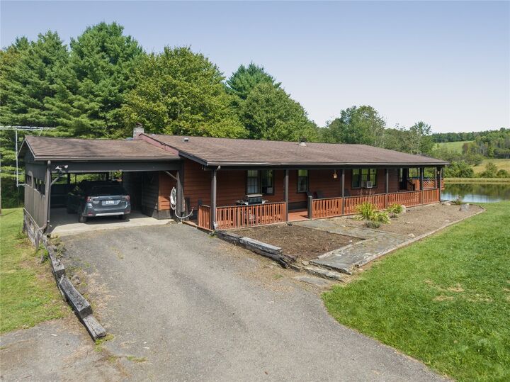 Property Photo:  438 Honeypot Road  NY 13743 