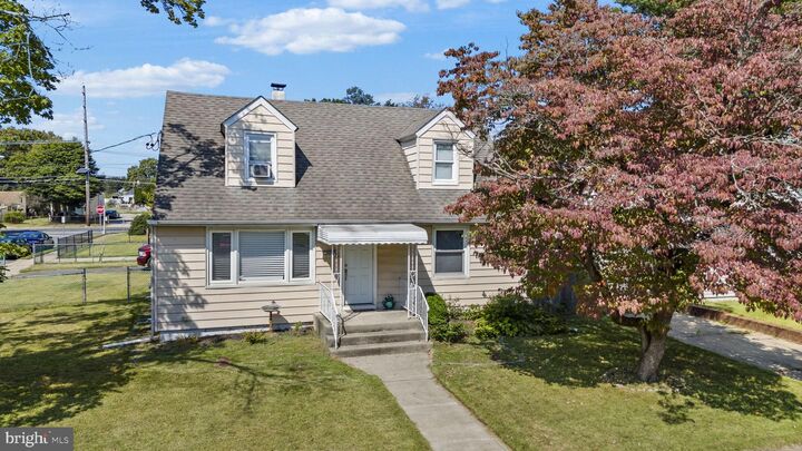 2 Godfrey Drive  Hamilton NJ 08610 photo