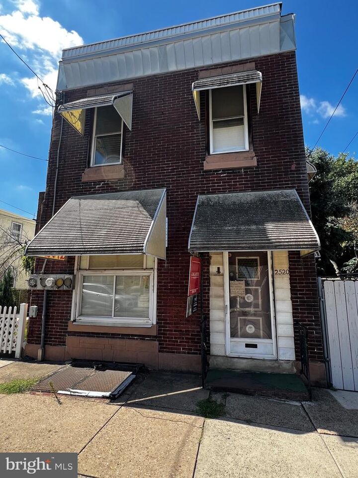 Property Photo:  2520 E Somerset Street  PA 19134 