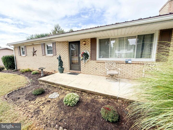 Property Photo:  2951 Jefferson Drive  PA 17201 