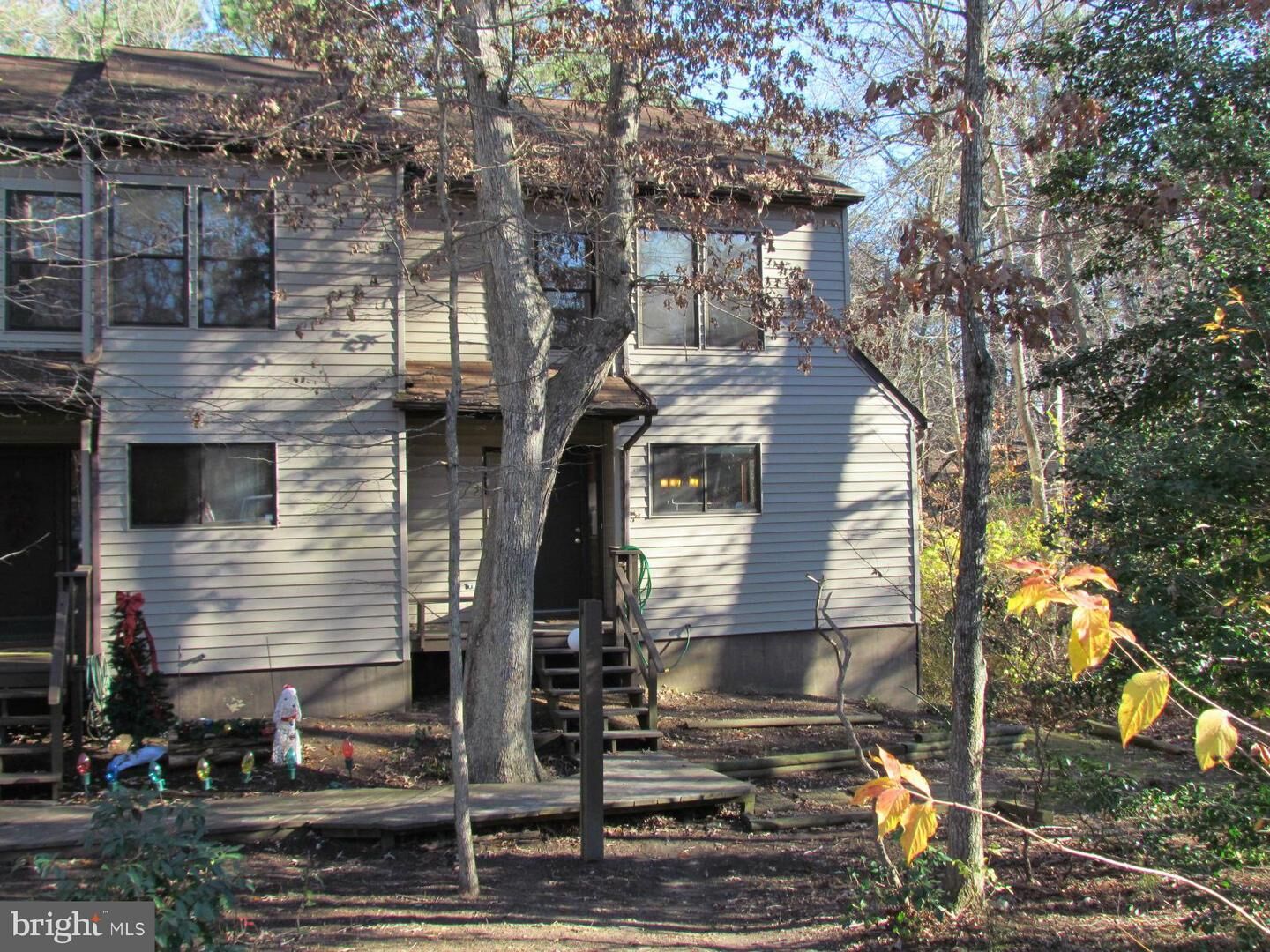 Property Photo: 23350 Black Oak Court MD 20619