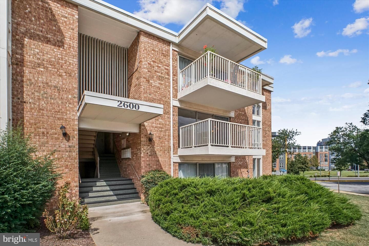 Property Photo:  2600 Indian Drive 3-C 80  VA 22303 