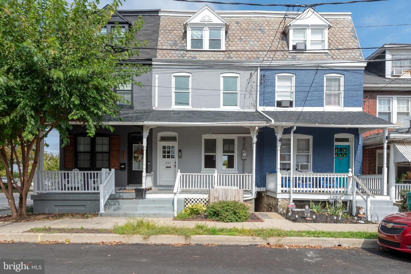 Property Photo: 245 Jackson Street PA 17603