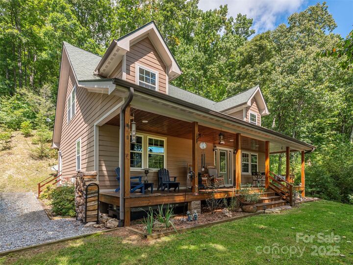 27 Little Roundtop Road  Clyde NC 28721 photo