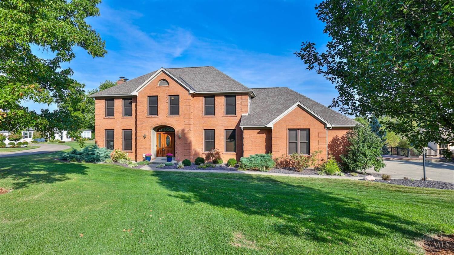 Property Photo:  4628 Boomer Road  OH 45247 