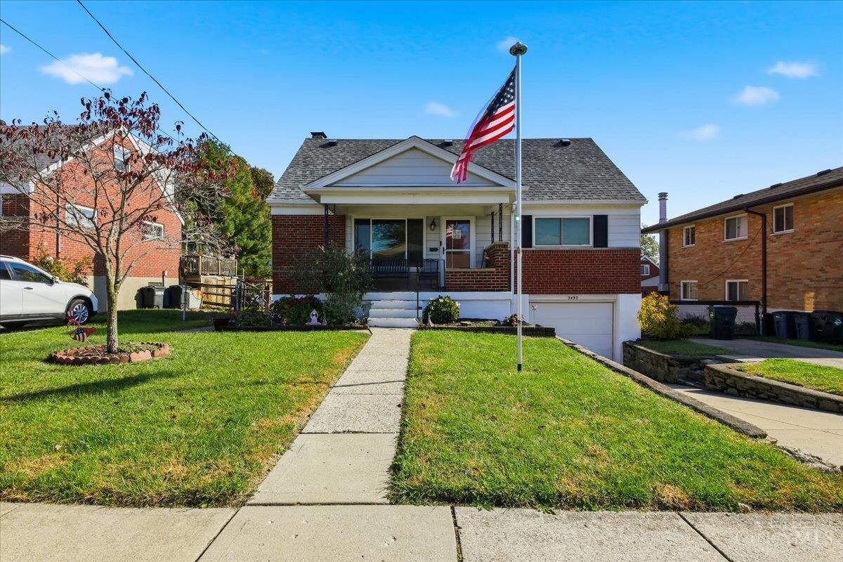 Property Photo: 3492 Moonridge Drive OH 45248