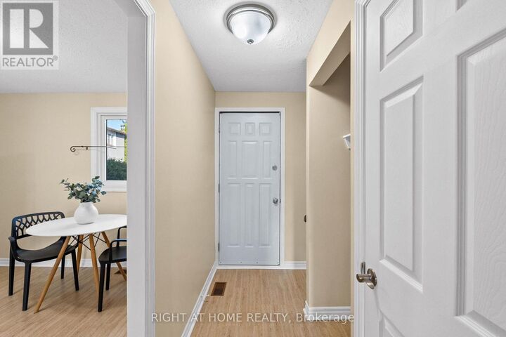 Property Photo: 235 Thistledown Court ON K2J 1N1