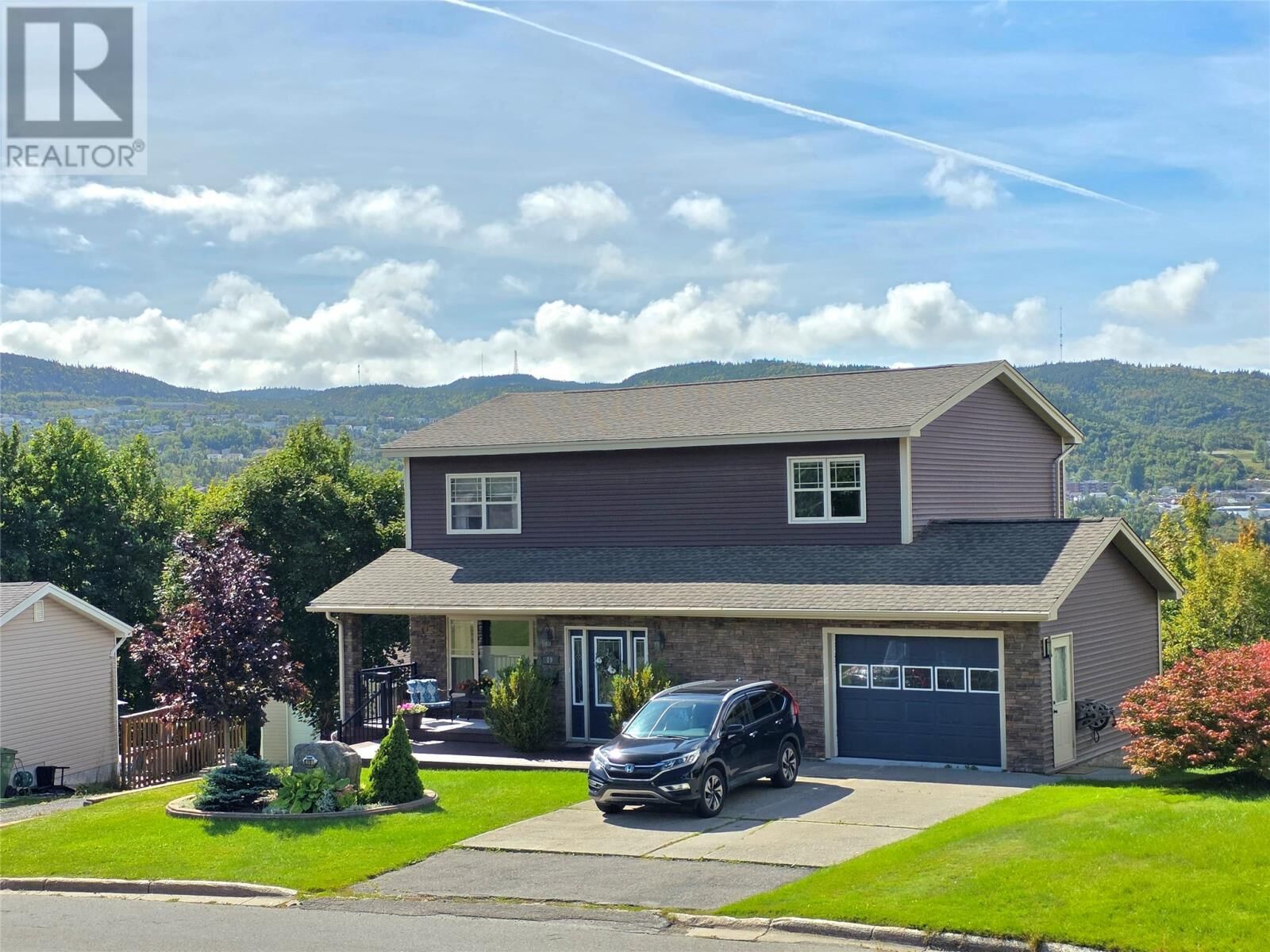 Property Photo:  19 Raymond Heights  NL A2H 2S2 