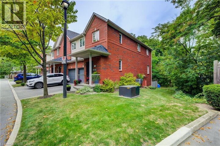 Property Photo:  120 Beddoe Street 24  ON L8P 4Z4 